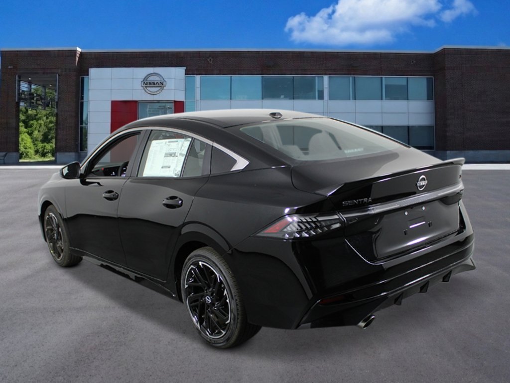 New 2027 Nissan Sentra SR FWD image 3