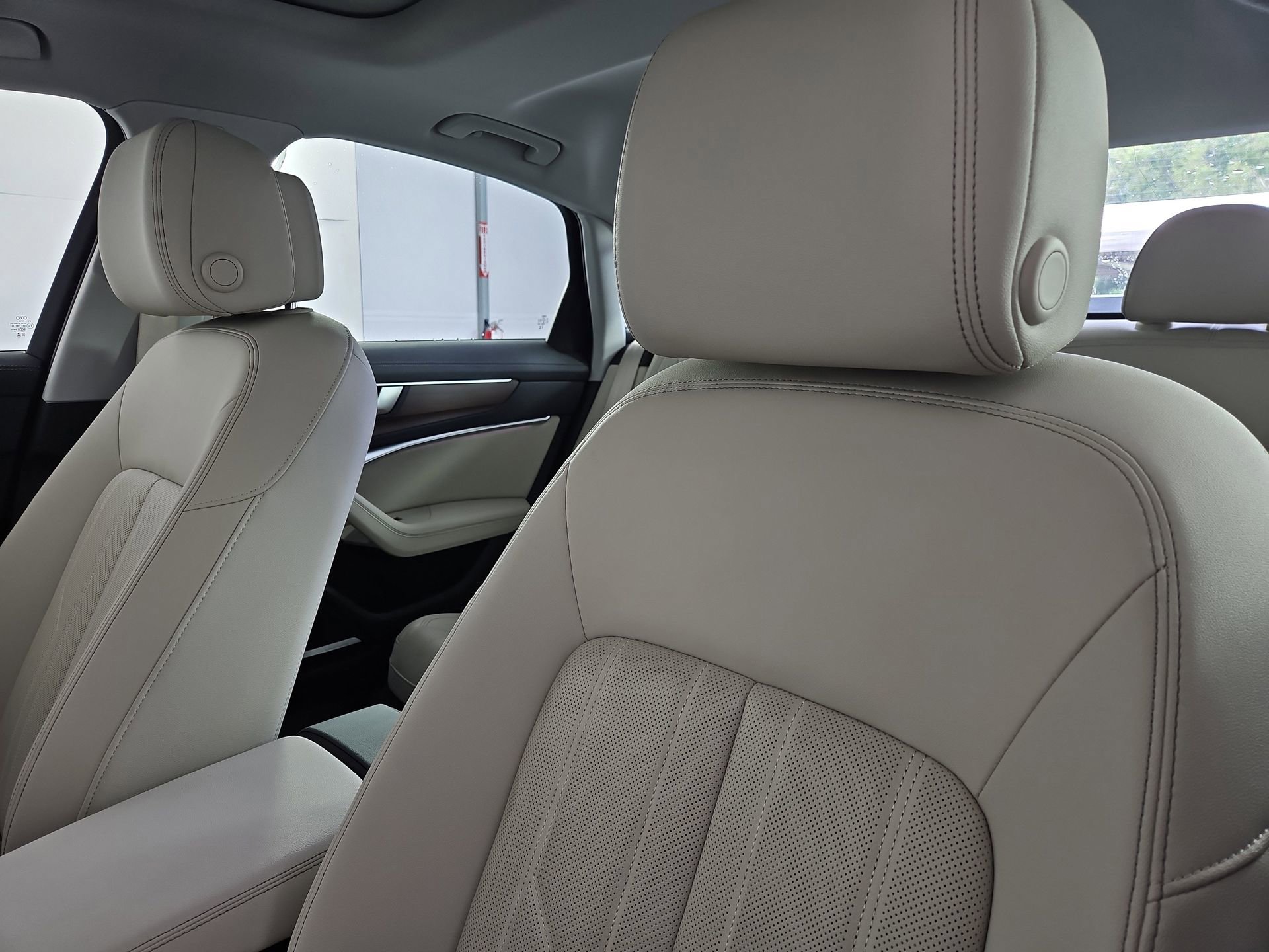 Certified 2025 Audi A6 Premium Plus w/ Premium Plus Package image 20