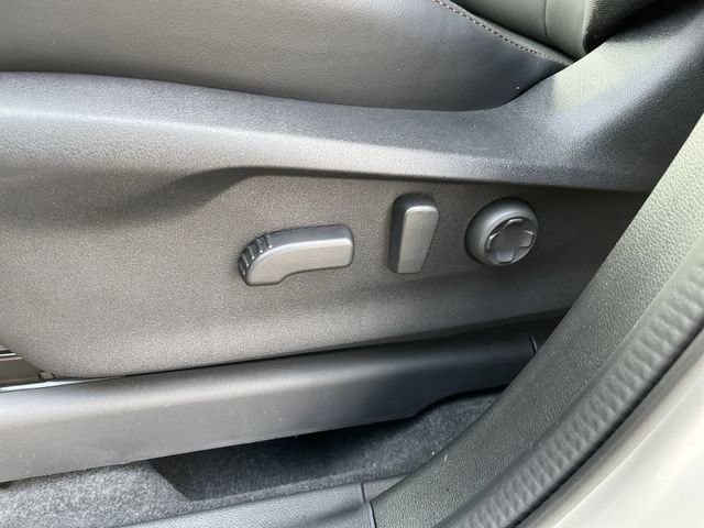 New 2026 Subaru Ascent Limited Bronze image 16