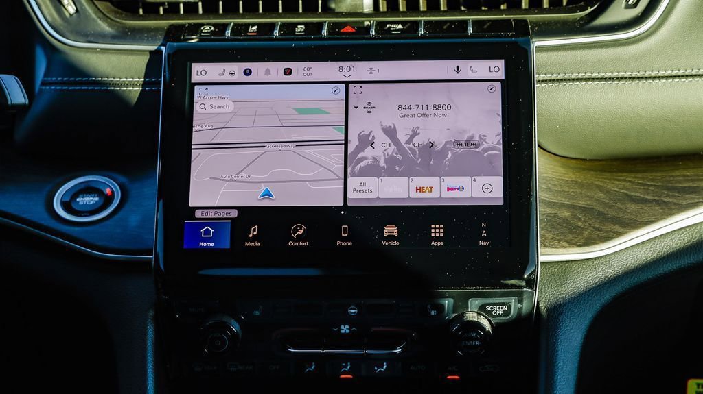 New 2025 Jeep Grand Cherokee Limited w/ Black Appearance Package image 15