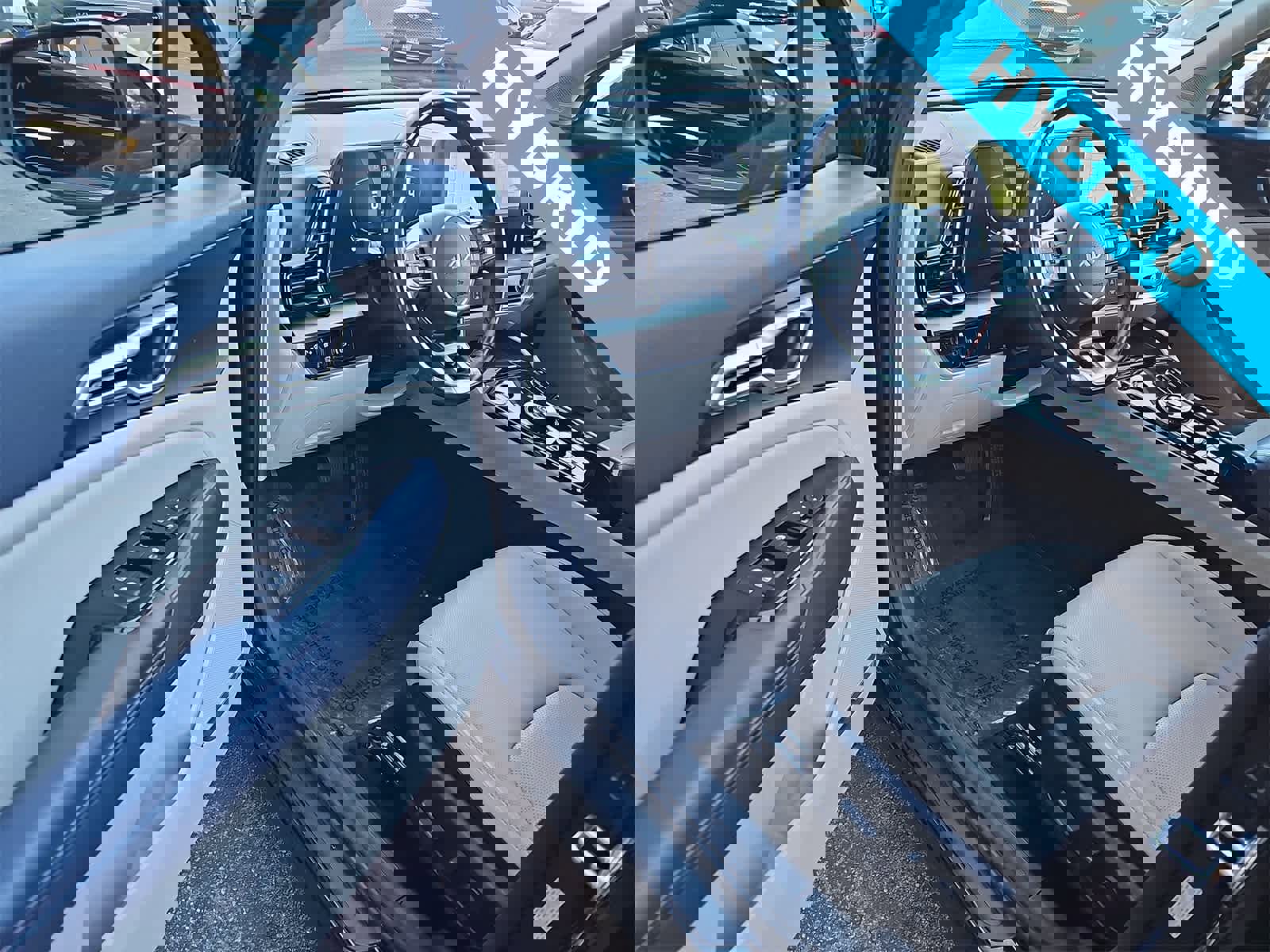 Used 2023 Kia Sportage EX image 10