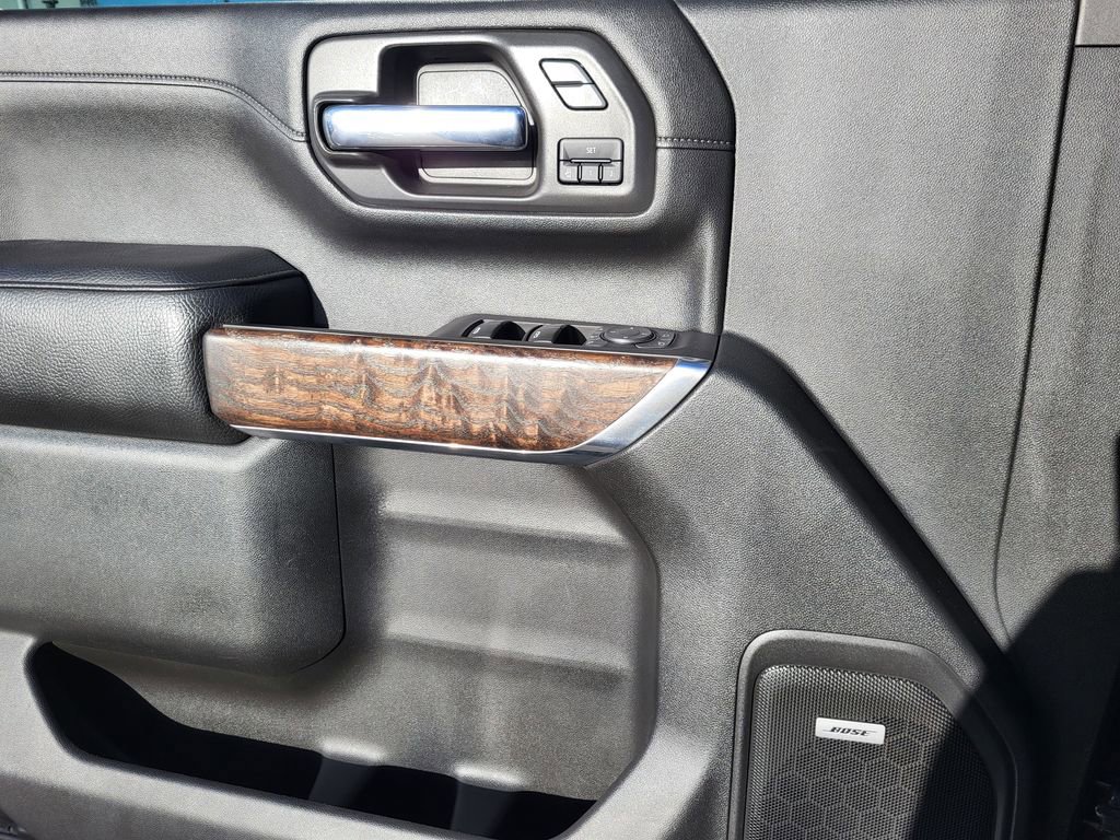 Used 2020 GMC Sierra 2500 Denali w/ Denali Ultimate Package image 25