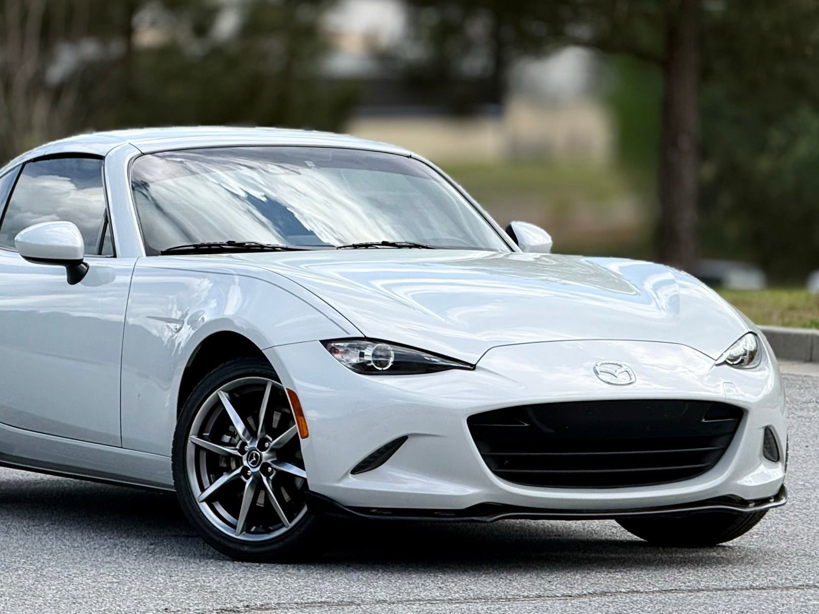 Used 2018 MAZDA MX-5 Miata RF Grand Touring image 40