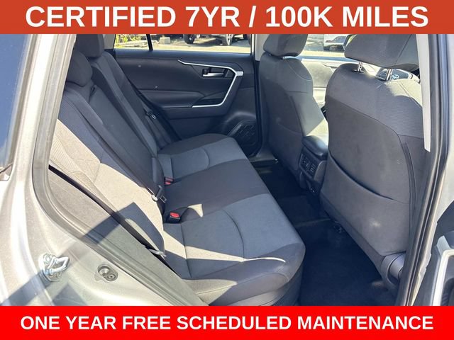 Used 2025 Toyota RAV4 XLE AWD/4WD image 11