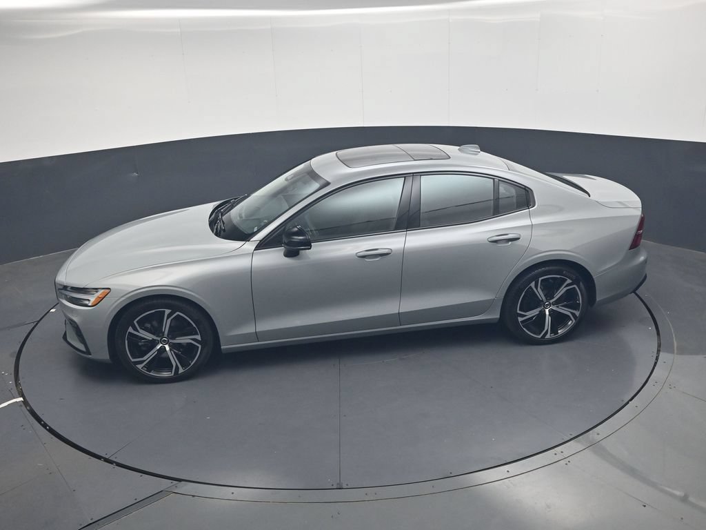 Used 2024 Volvo S60 B5 Core w/ Climate Package FWD image 38
