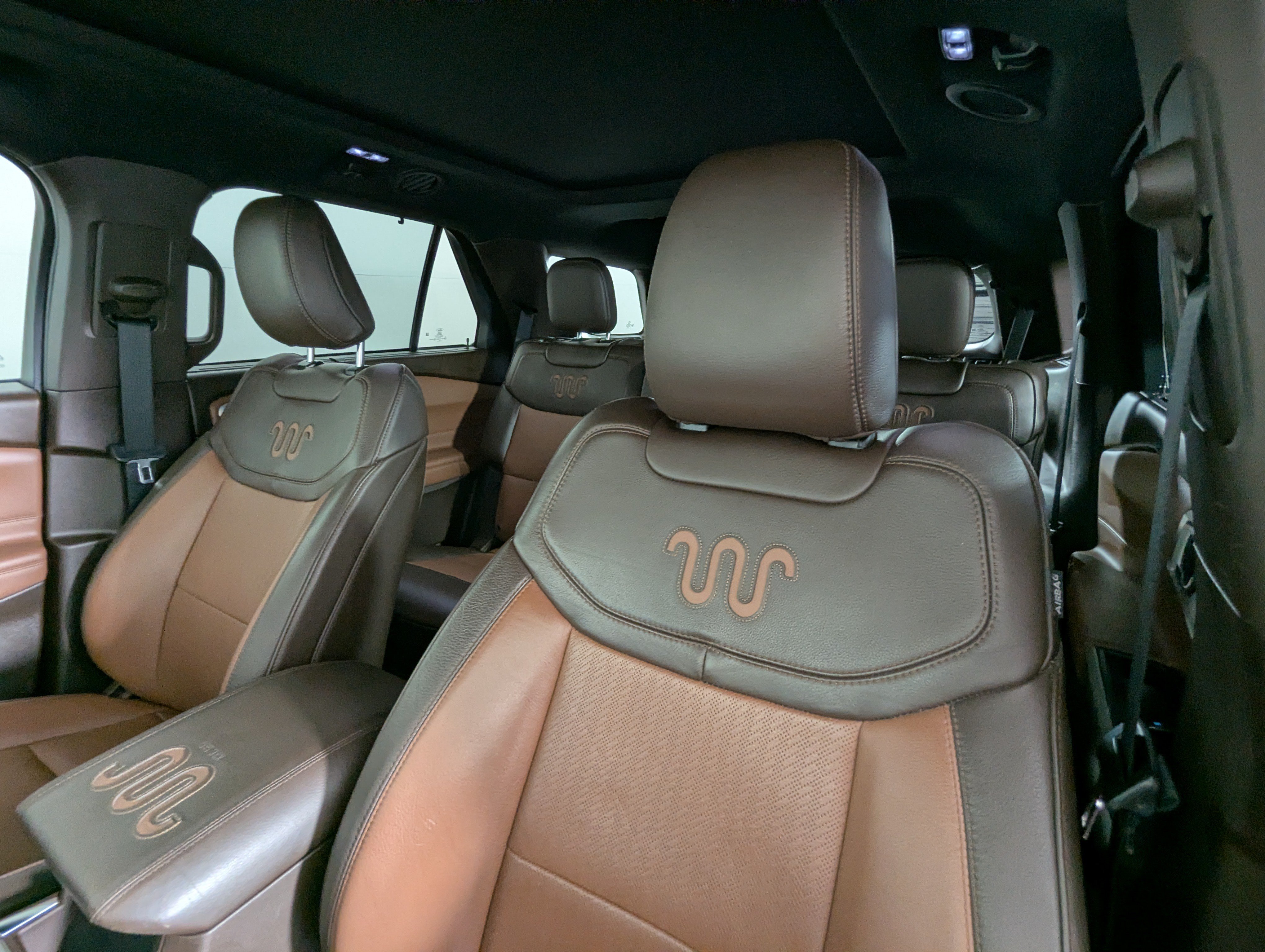 Certified 2021 Ford Explorer King Ranch w/ Premium Technology Package AWD/4WD image 25