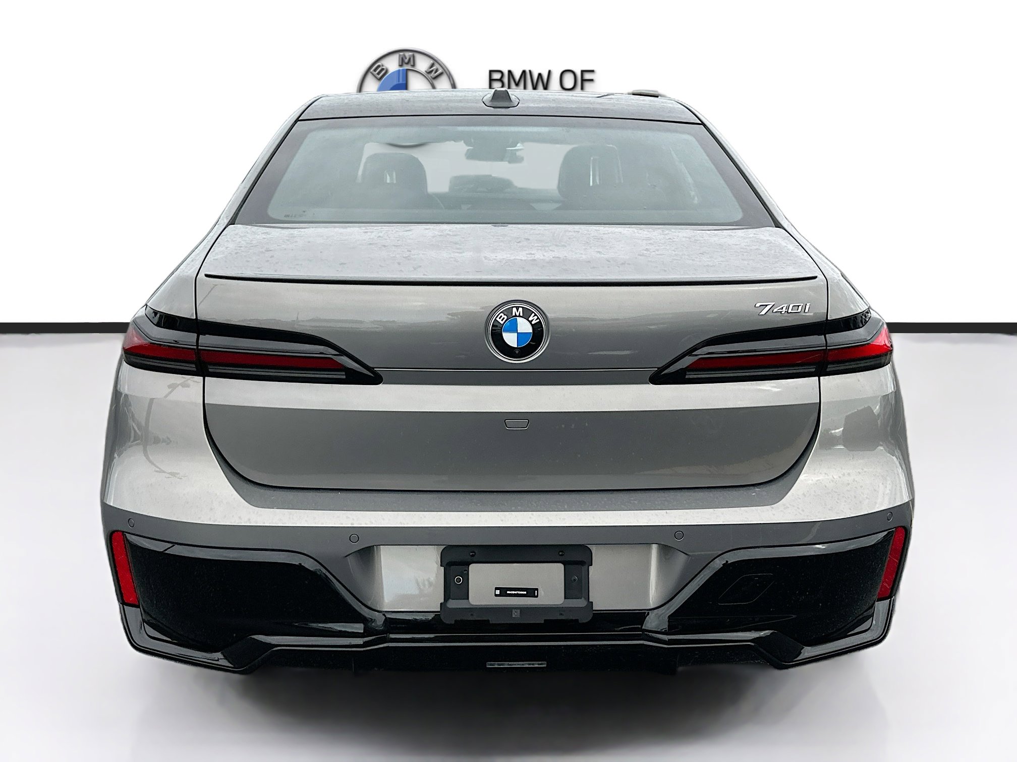 New 2026 BMW 740i w/ Premium Package image 5