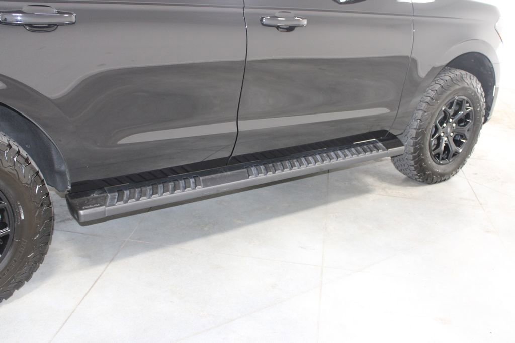 Used 2023 Ford Expedition Timberline image 17
