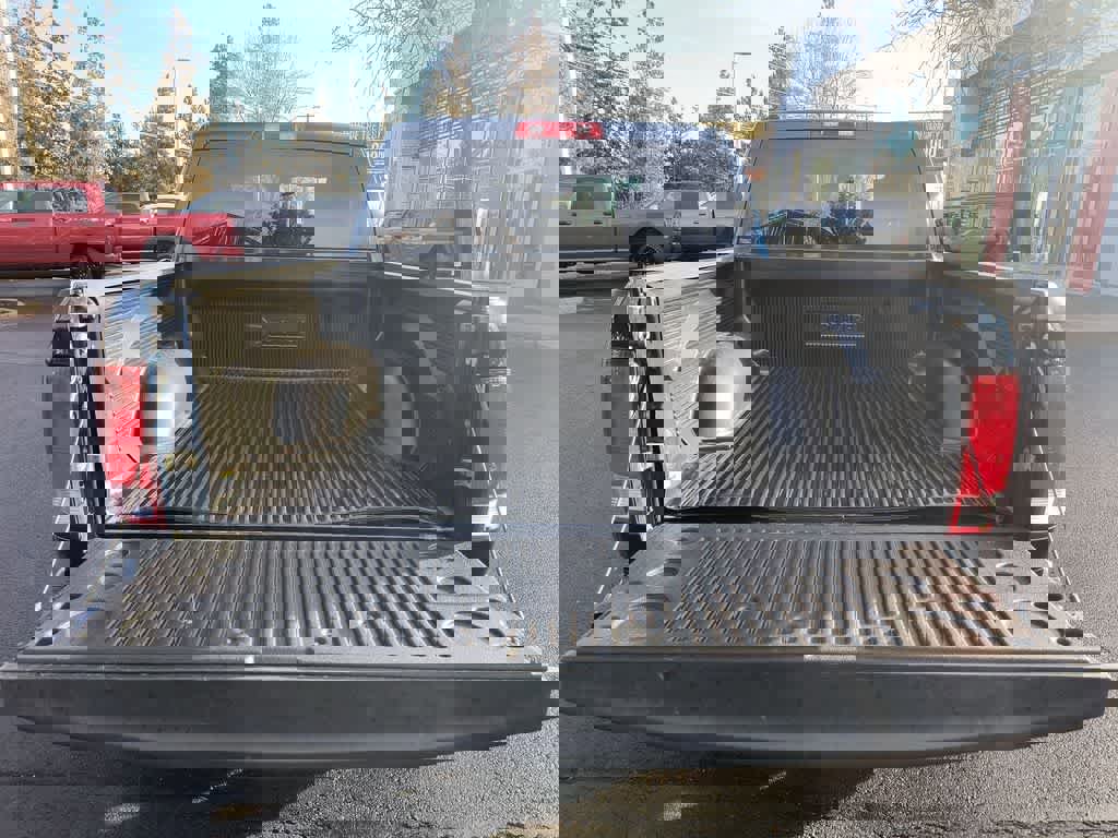 Used 2023 RAM 1500 Classic SLT image 22