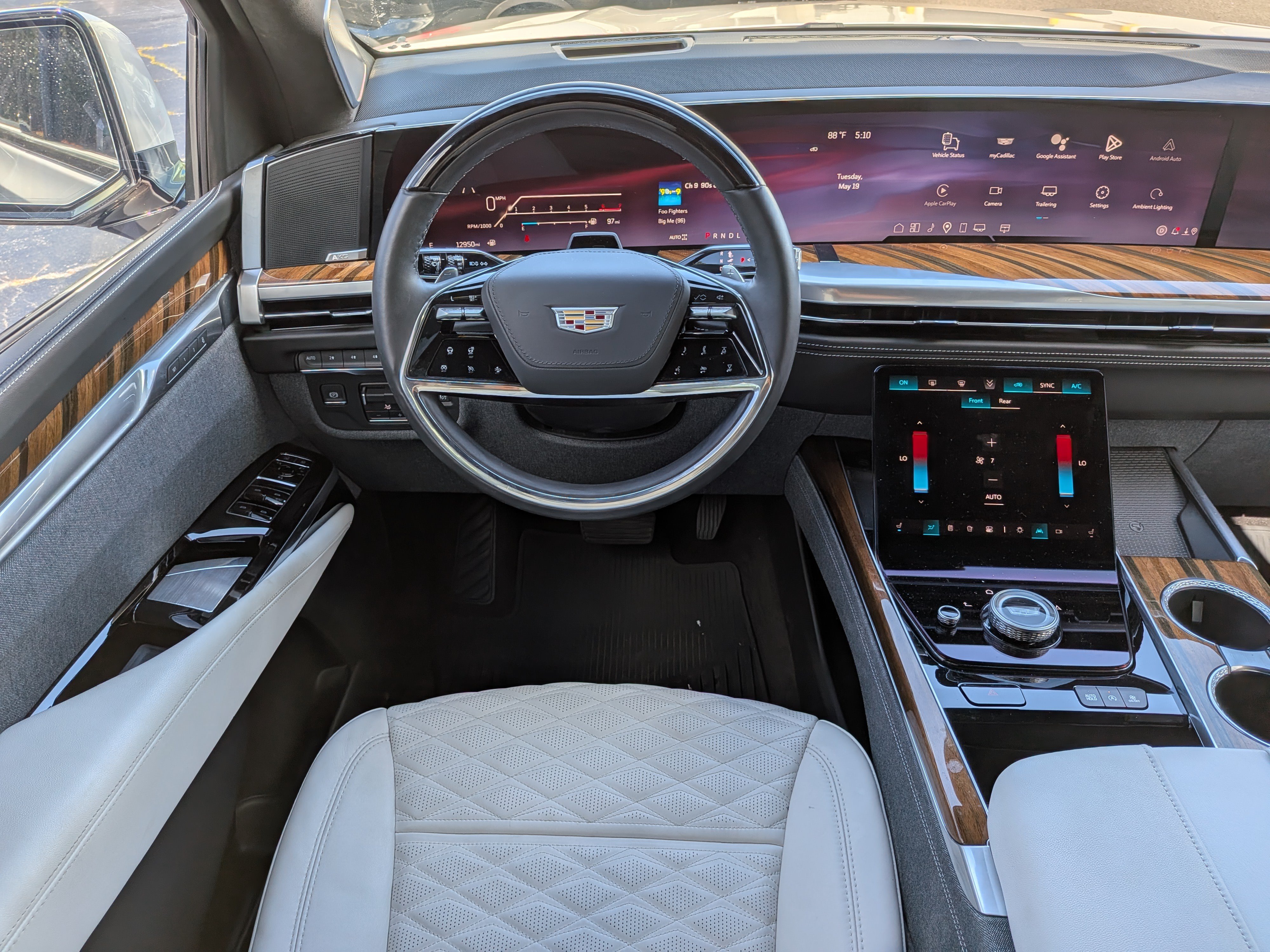 Certified 2025 Cadillac Escalade ESV Sport Platinum AWD/4WD image 15