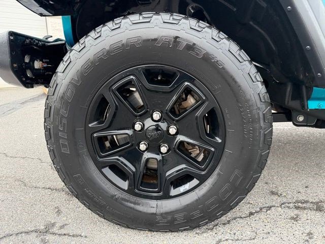 Used 2019 Jeep Wrangler Sport image 21