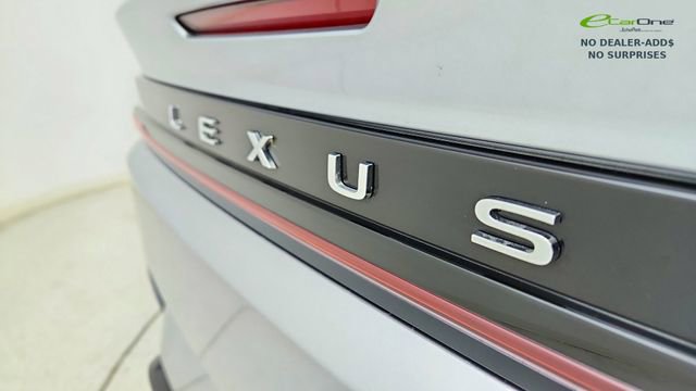 Used 2025 Lexus RZ 300e w/ Cold Area Package image 40