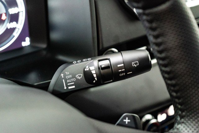 New 2025 Mitsubishi Outlander SEL image 17