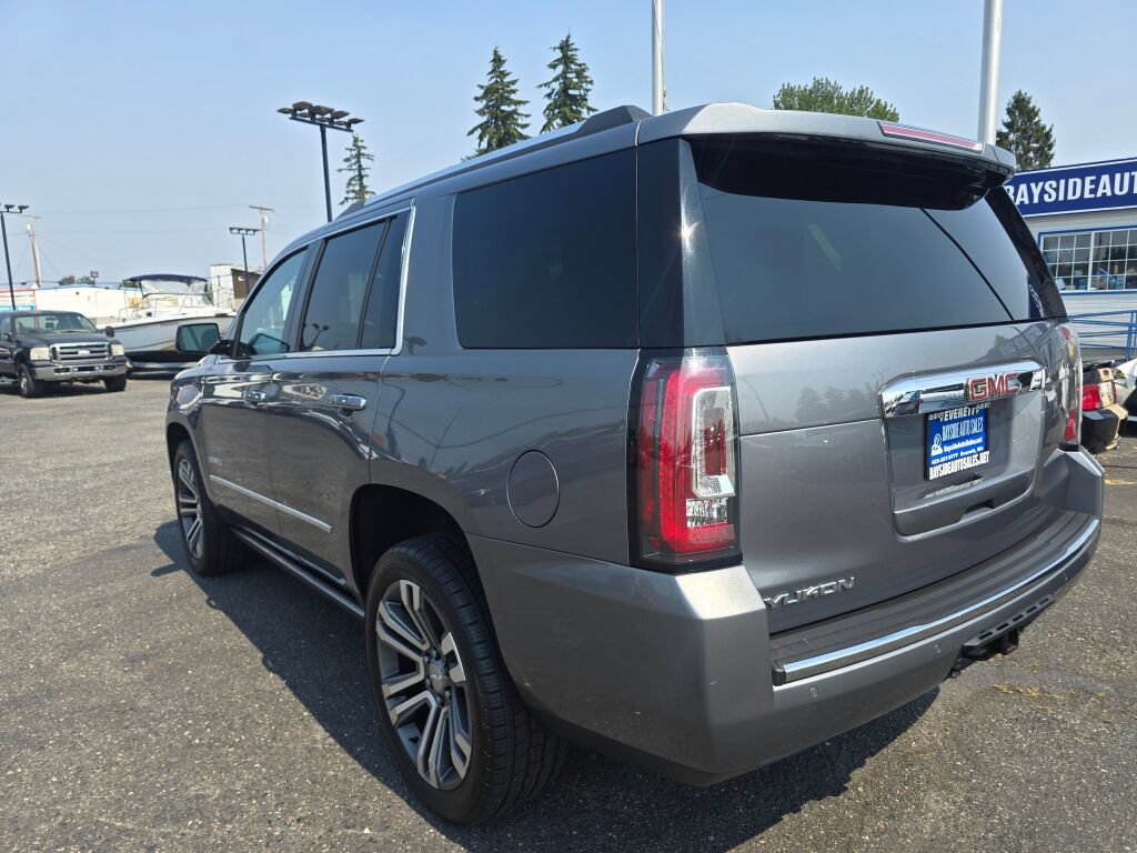 Used 2020 GMC Yukon Denali w/ Denali Ultimate Package AWD/4WD image 3