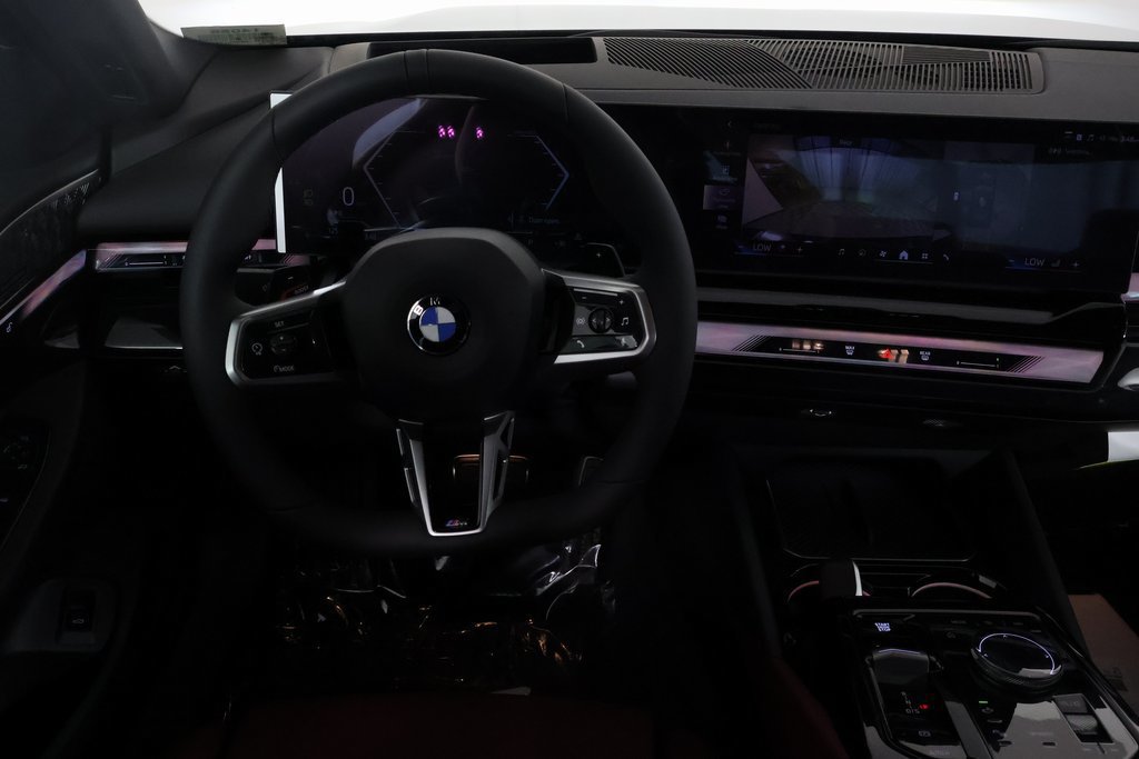 New 2027 BMW 530i w/ M Sport Package RWD image 3