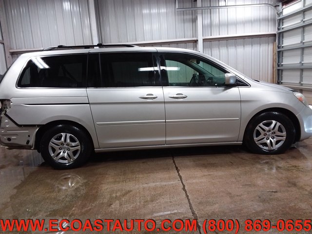 Used 2005 Honda Odyssey Touring image 3
