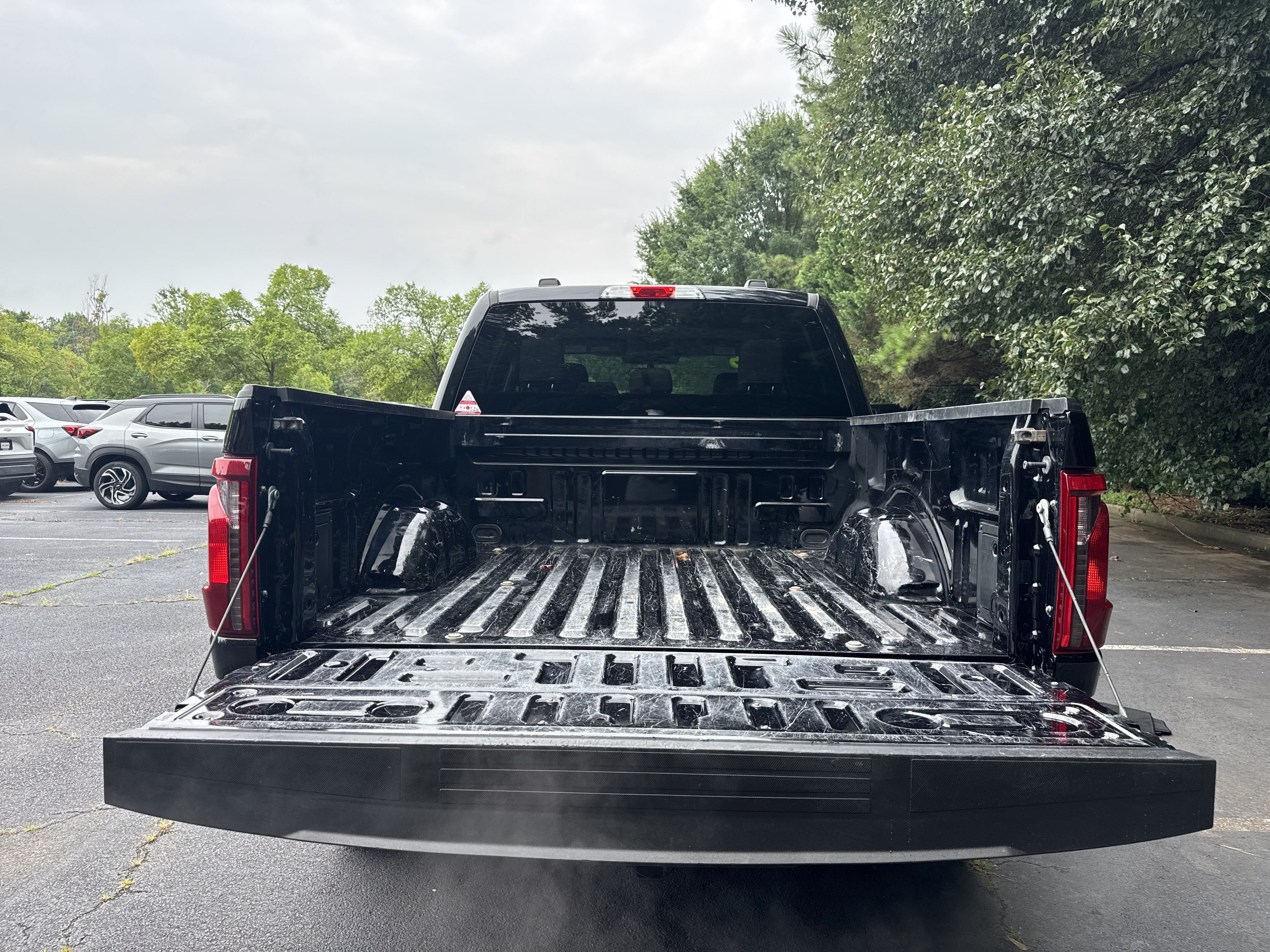 Used 2025 Ford F150 XLT w/ Equipment Group 301A Standard AWD/4WD image 19