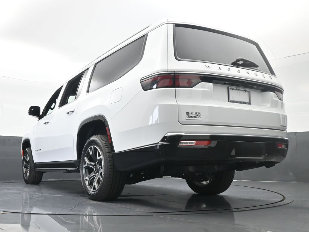 Used 2023 Jeep Wagoneer L Series III w/ Preferred Equipment Group image 64