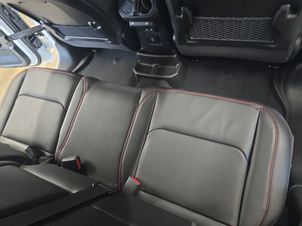 New 2026 Jeep Wrangler Unlimited Rubicon AWD/4WD image 12