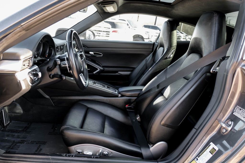 Used 2017 Porsche 911 Carrera image 27