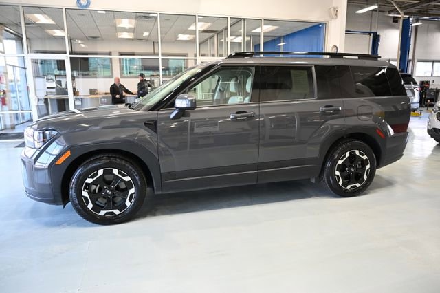 Used 2025 Hyundai Santa Fe SEL image 7