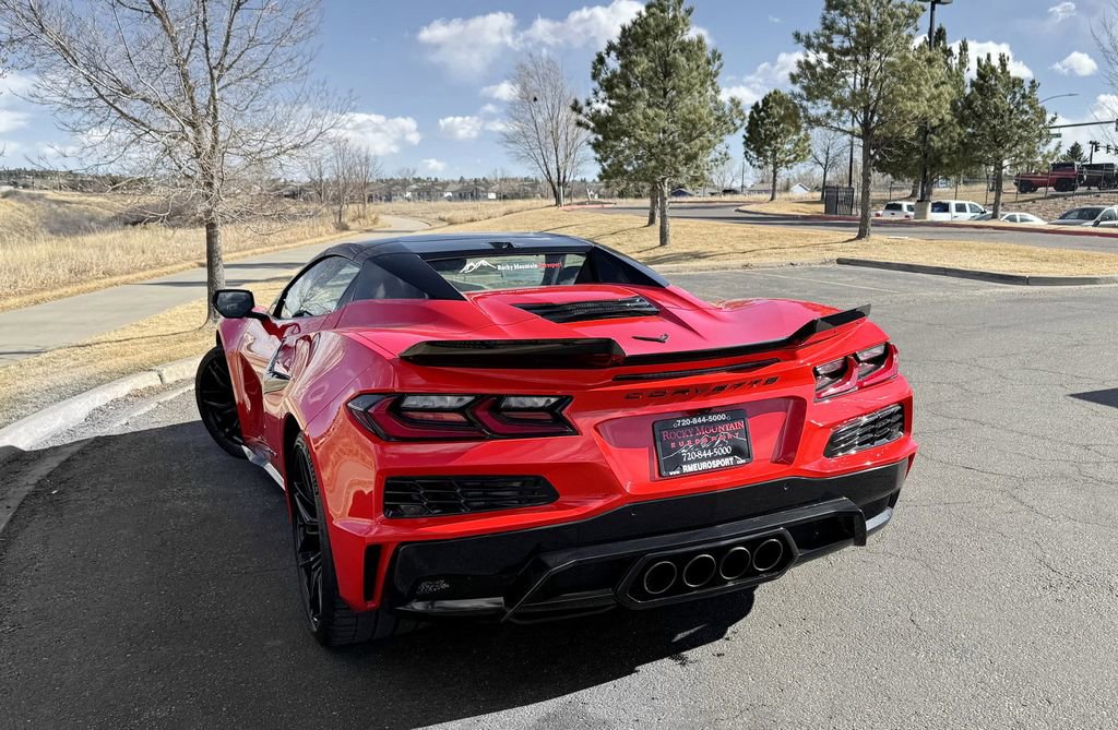Used 2025 Chevrolet Corvette Z06 image 6