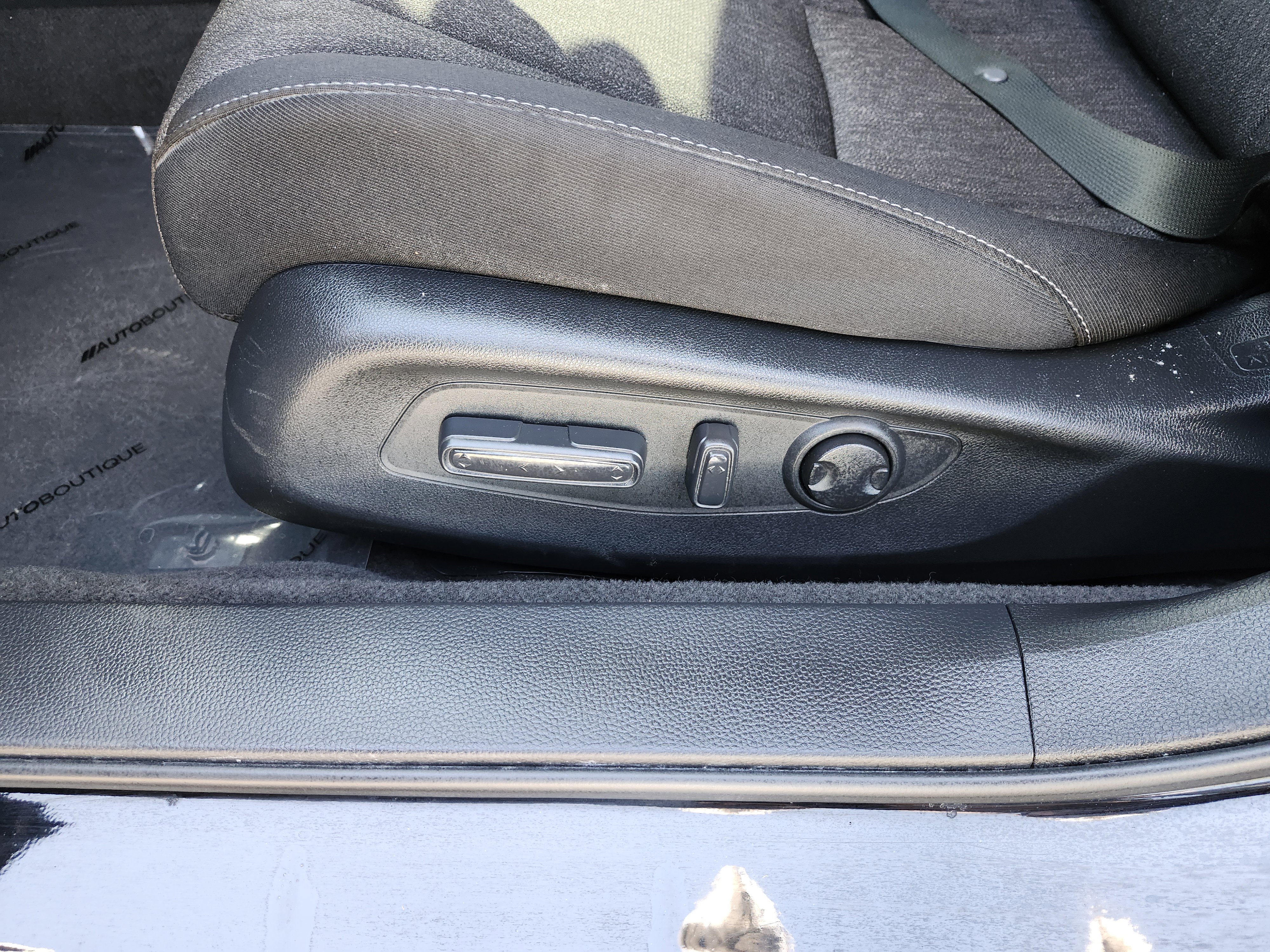 Used 2025 Honda Accord SE image 26