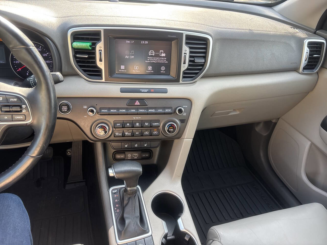 Used 2017 Kia Sportage EX w/ EX Premium Package image 10