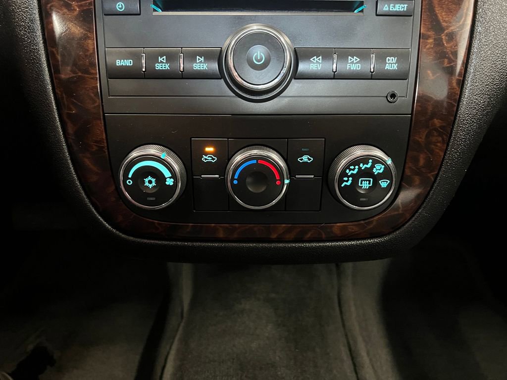 Used 2012 Chevrolet Impala LS FWD image 23