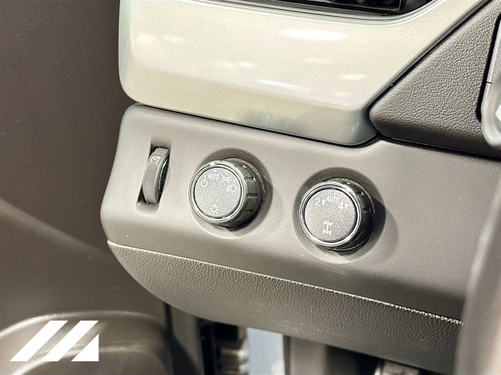 Used 2017 Chevrolet Tahoe LT AWD/4WD image 10