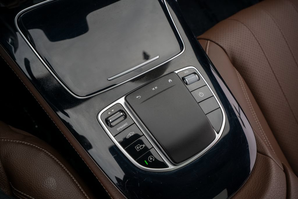 Used 2021 Mercedes-Benz E 350 Sedan image 43