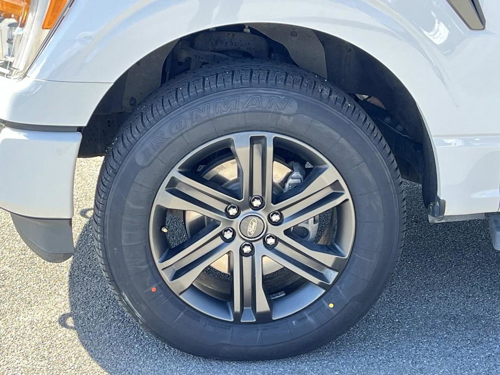 Used 2021 Ford F150 Lariat image 11