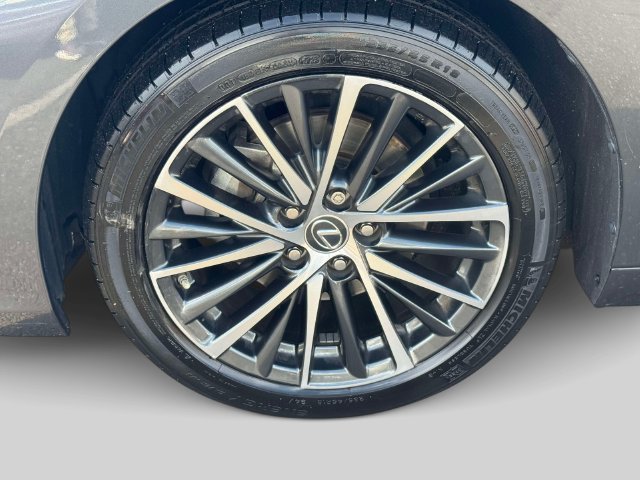 Certified 2023 Lexus ES 350 w/ Premium Package FWD image 7