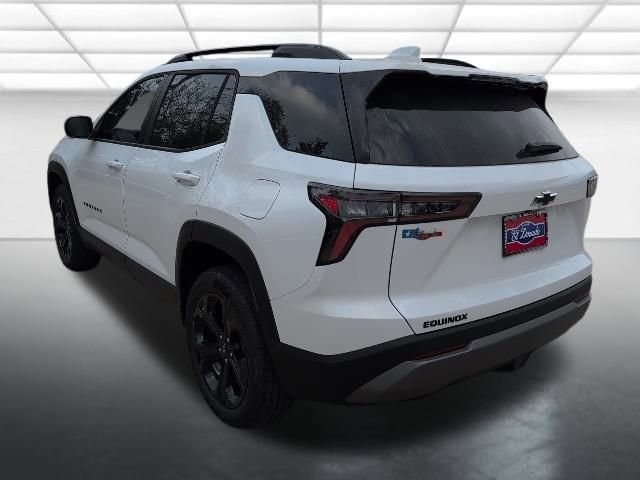 New 2026 Chevrolet Equinox LT w/ Midnight Edition image 2