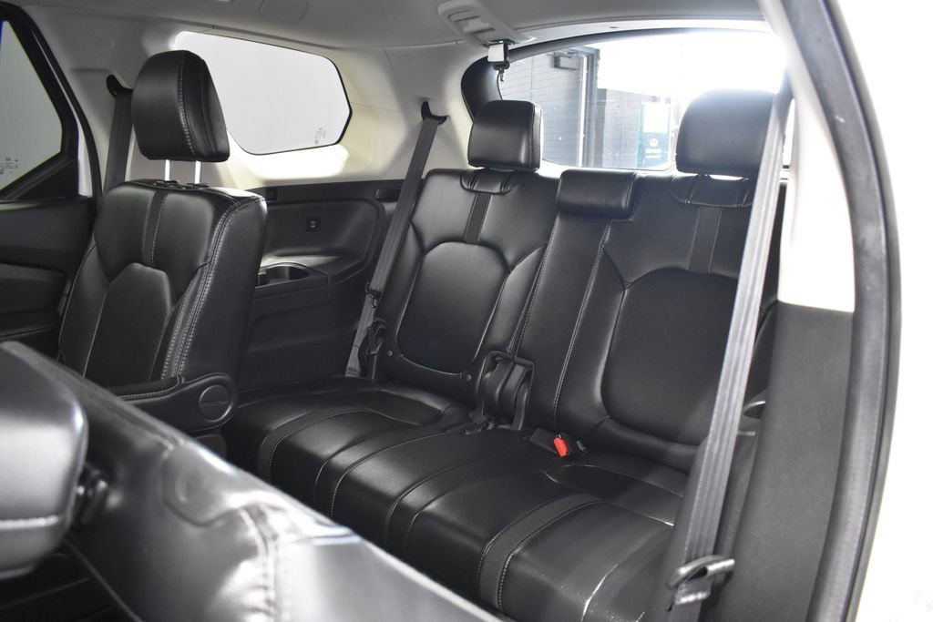 Used 2024 Honda Pilot EX-L image 32