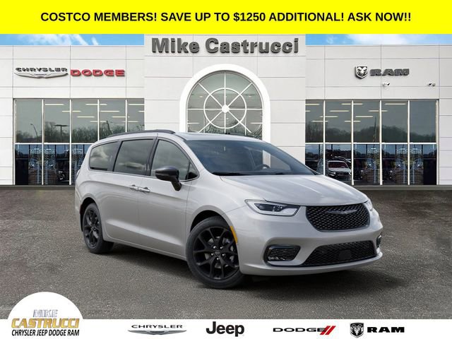 New 2026 Chrysler Pacifica Limited w/ S Appearance Package