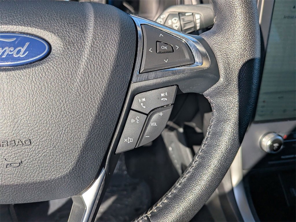 Used 2024 Ford Edge SEL image 22