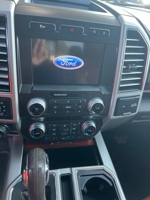 Used 2020 Ford F150 King Ranch w/ Equipment Group 601A Luxury AWD/4WD image 12