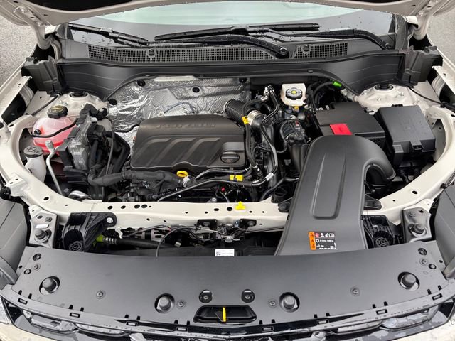 New 2026 Chevrolet Trax RS w/ Sunroof Package FWD image 33