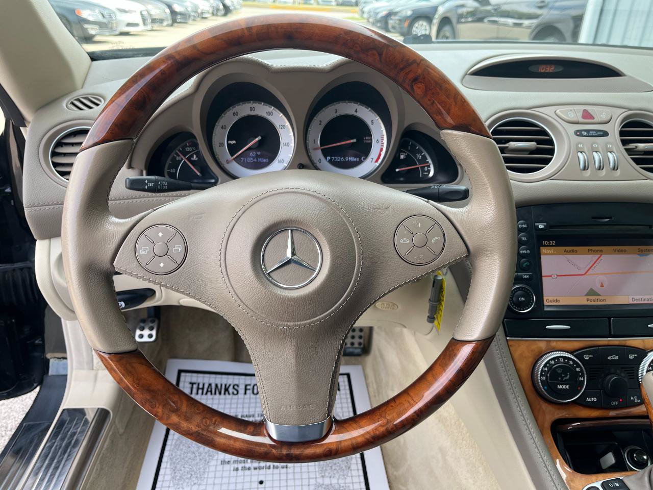 Used 2009 Mercedes-Benz SL 550 image 21