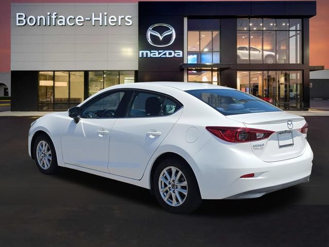 Used 2015 MAZDA MAZDA3 i Touring w/ Technology Package FWD image 3