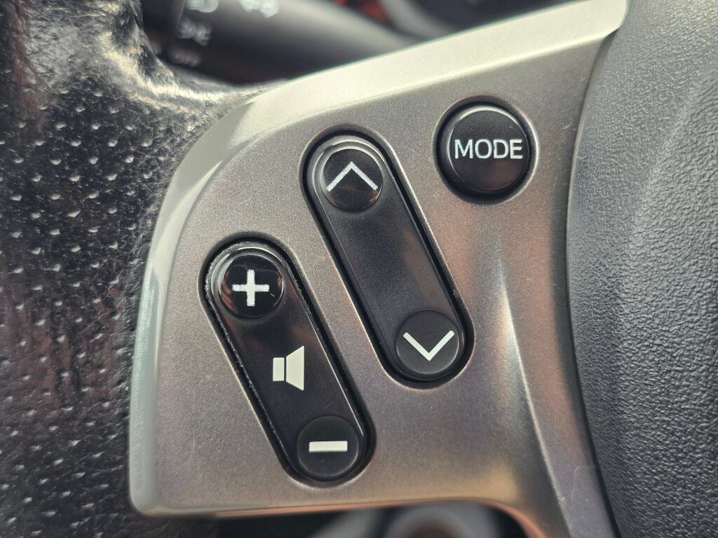 Used 2015 Scion tC FWD image 27
