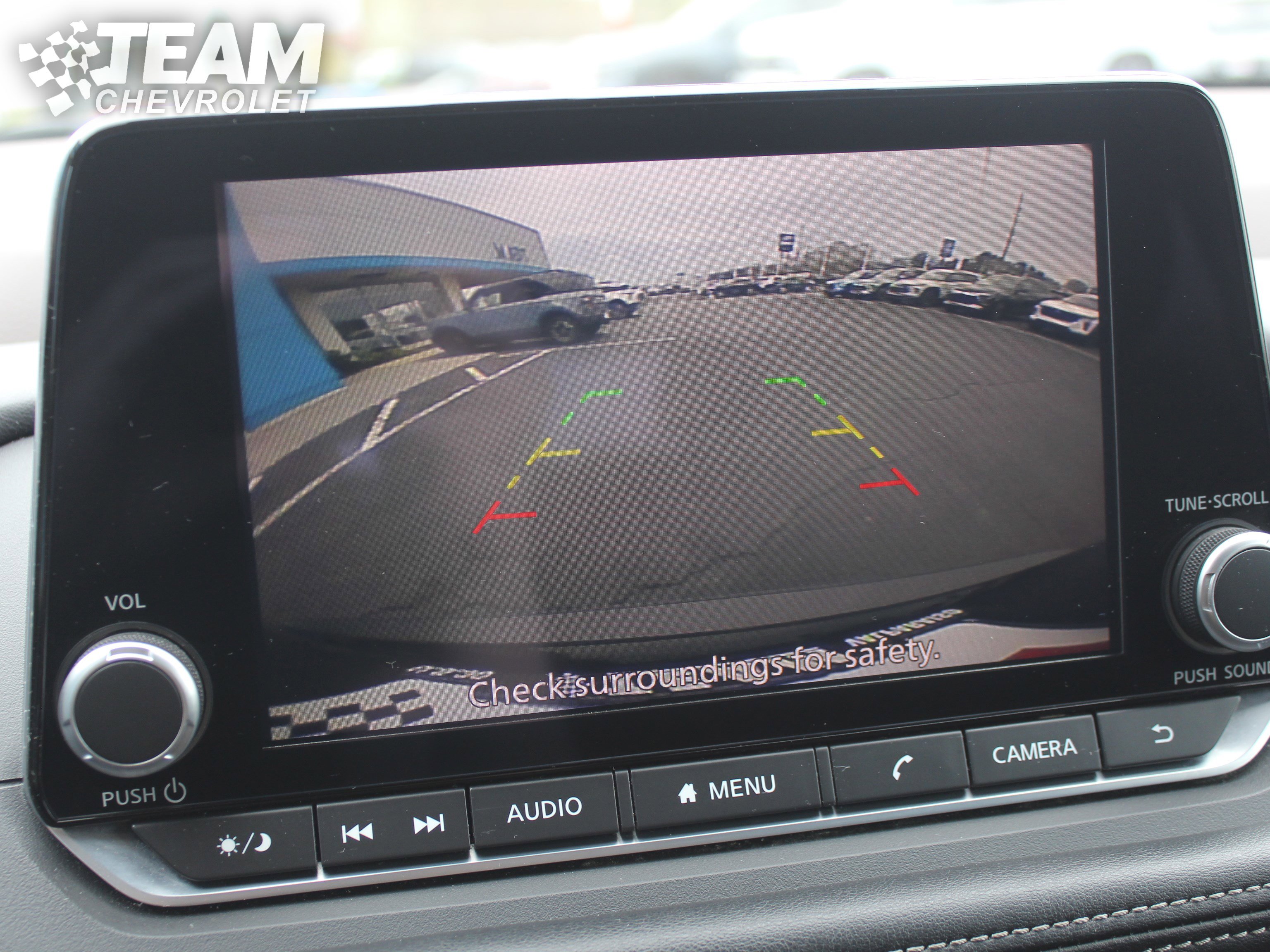 Used 2023 Nissan Rogue S AWD/4WD image 17
