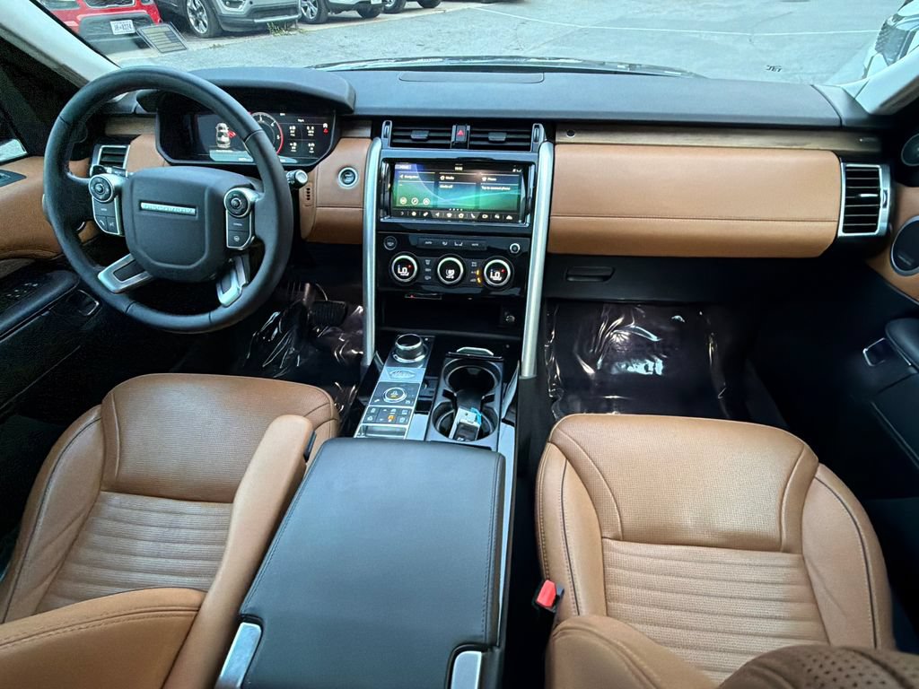 Used 2018 Land Rover Discovery HSE Luxury AWD/4WD image 17