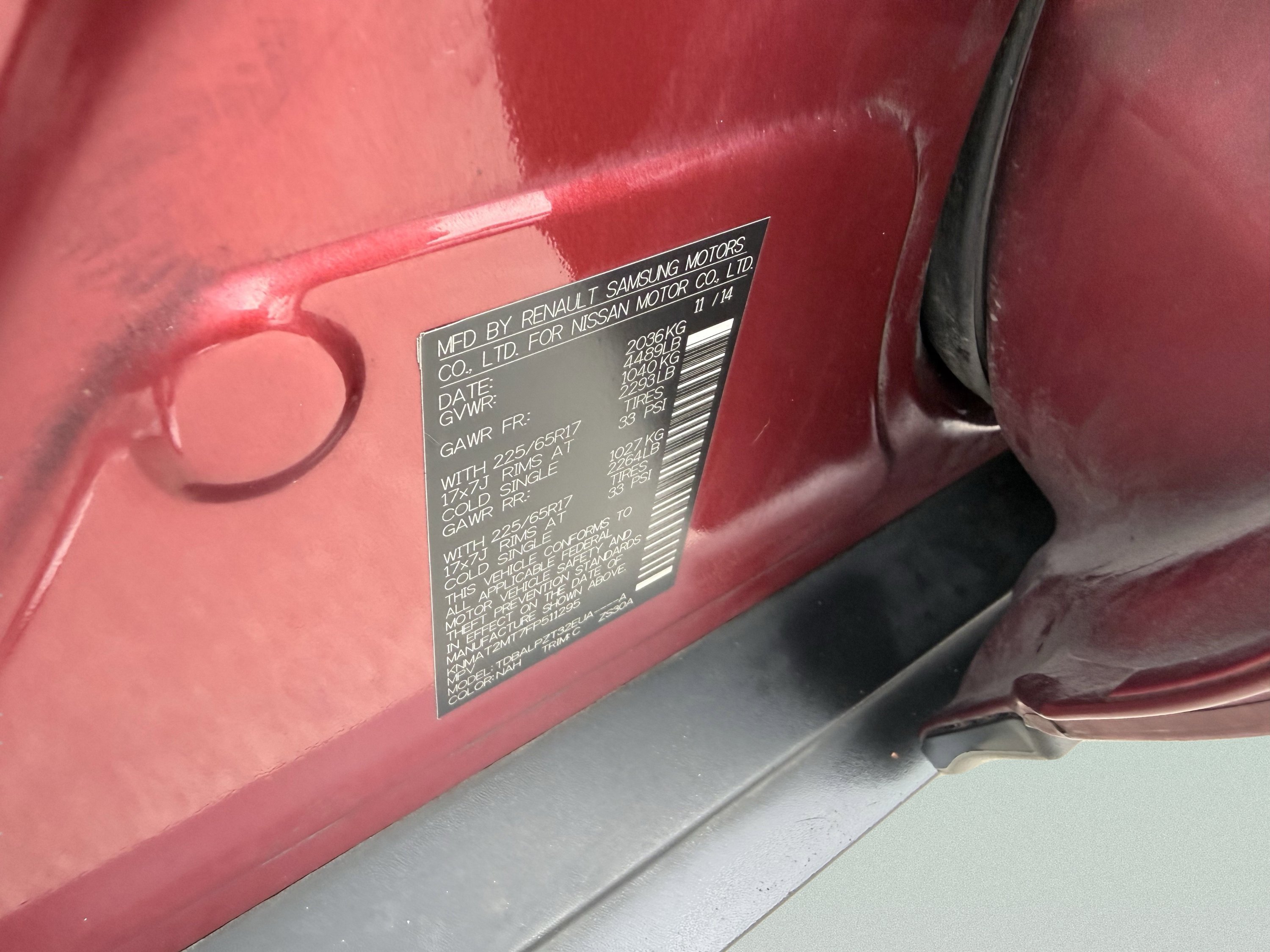 Used 2015 Nissan Rogue S FWD image 24