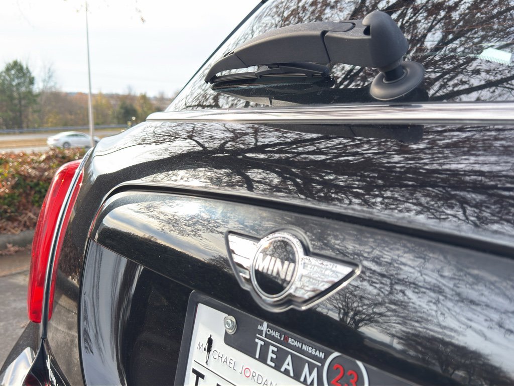 Used 2017 MINI Cooper 4-Door Hardtop image 12