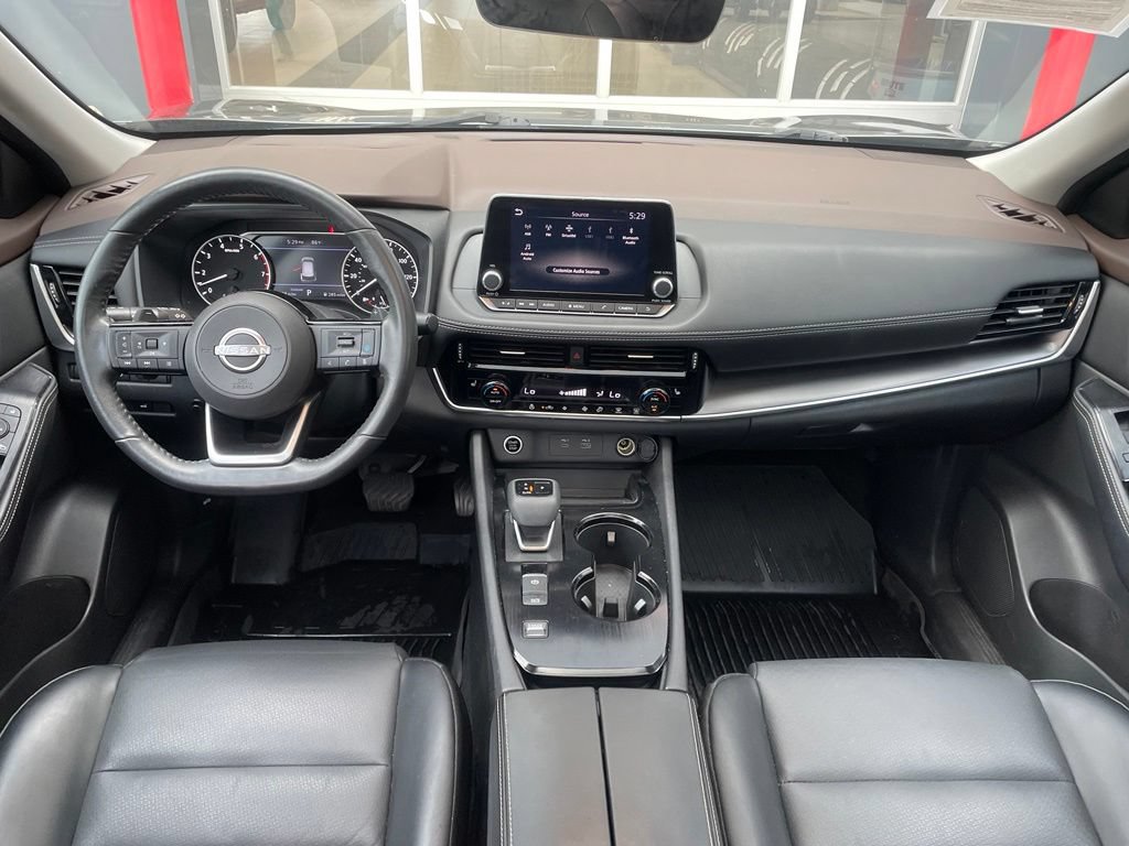 Certified 2022 Nissan Rogue SV w/ SV Premium Package FWD image 12