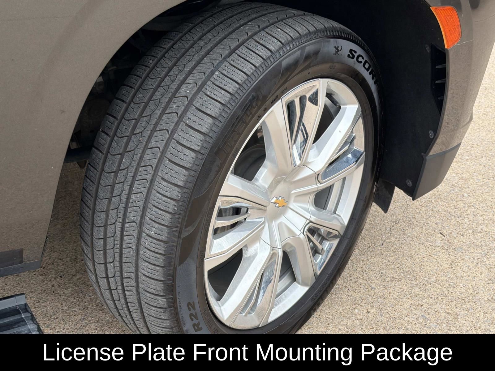 Used 2021 Chevrolet Tahoe High Country w/ Premium Package RWD image 6