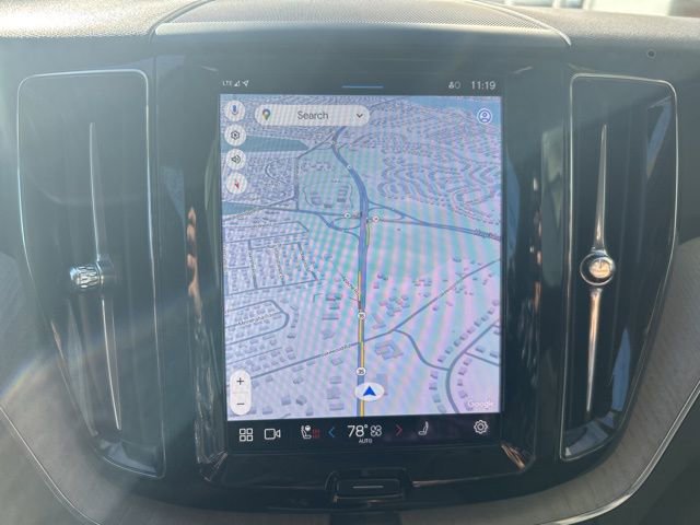 Certified 2025 Volvo XC60 B5 Plus image 22