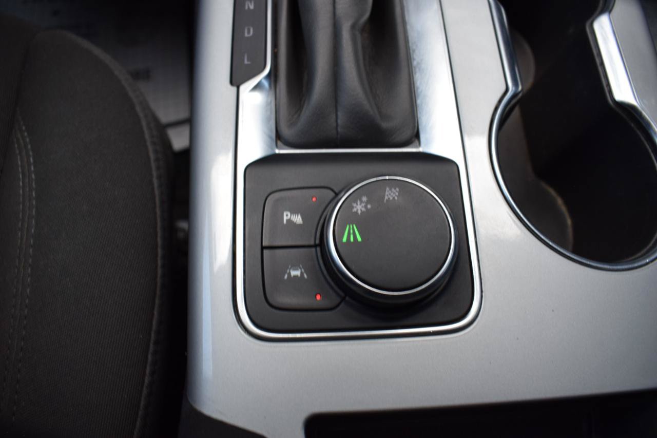 Used 2022 Chevrolet Blazer LT FWD image 32